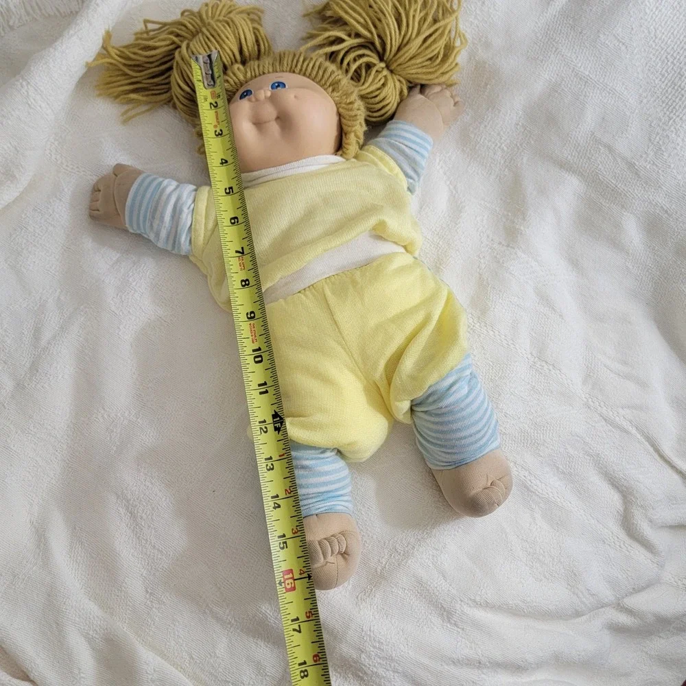 VTG‎ 1985 Cabbage Patch Kids Doll HM 3 Blonde Hair Pigtails Original Yellow Suit